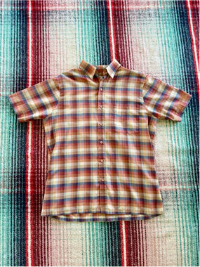 80s Men's Van Heusen Plaid Button Down Shirt L Red Blue